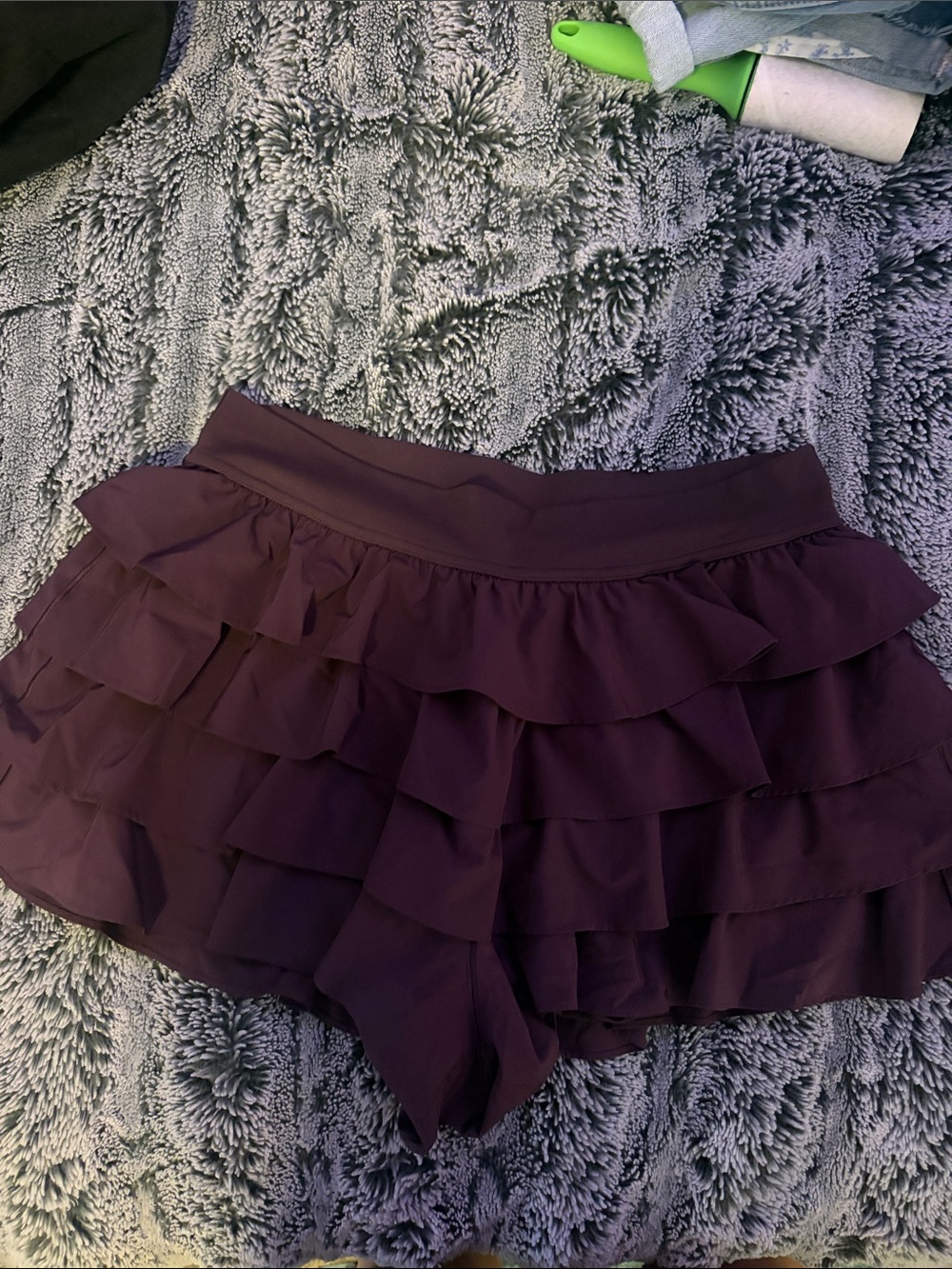 Offline by aerie plum ruffle flowy athletic shorts